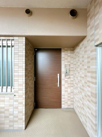 Renovated 3LDK Apartment for Sale in Mito, Ibaraki - Thumbnail 2