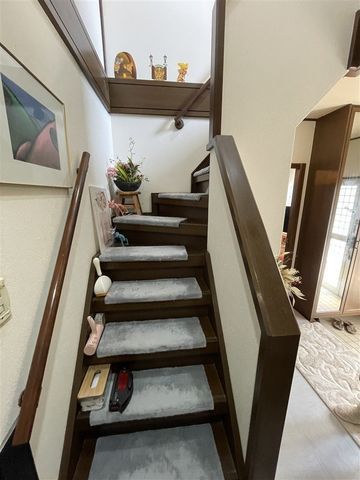 5LDK House for Sale Near JR Shimozone Station, Kitakyushu - Thumbnail 2