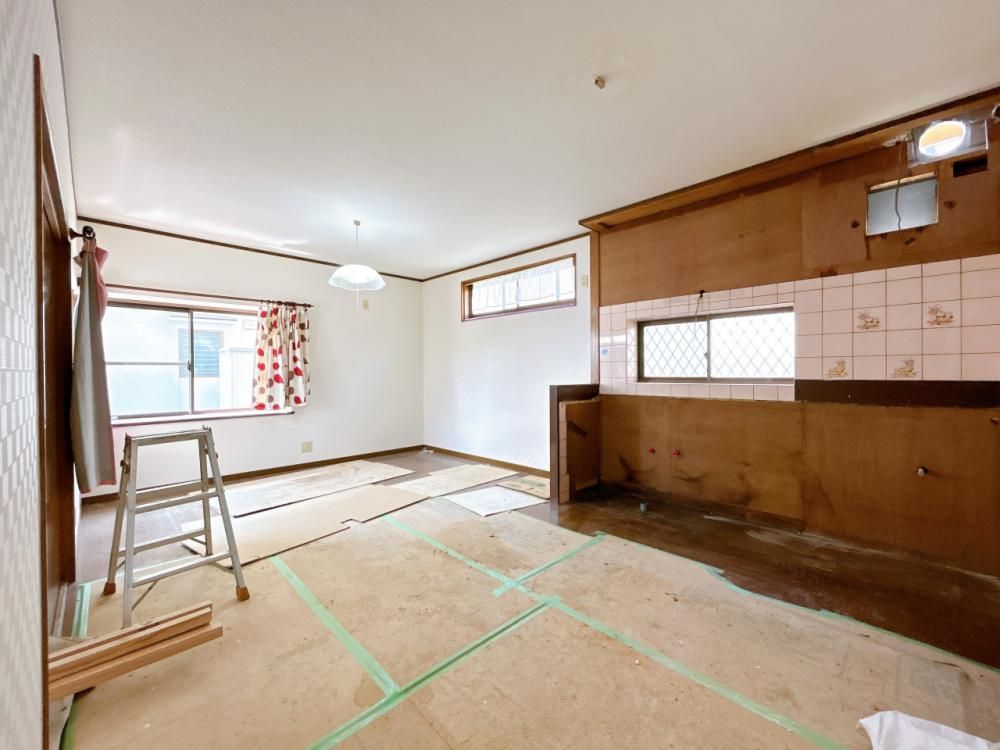 Renovated 4LDK House in Matsuyama with South-Facing Layout - Thumbnail 4