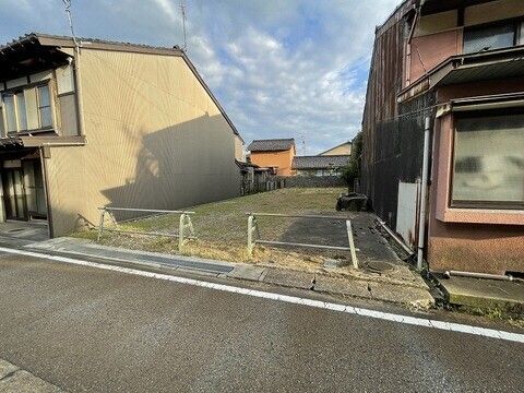 Vacant Land for Sale in Takaoka, Toyama - 214.19 sqm Plot - Thumbnail 4