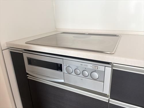 Aging Court Biwako Premium View 10F Apartment in Otsu - Thumbnail 2