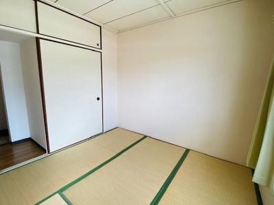 2LDK Apartment in Kashiba, Nara Prefecture - 400万円 — Image 1, Kashiba, Nara