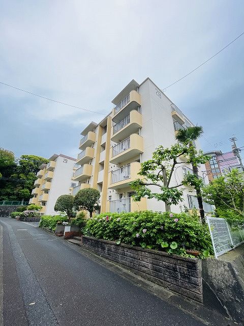 Renovated 3LDK Apartment in Kobase, Fukuoka - Thumbnail 4