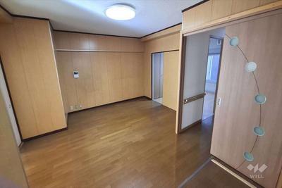 Ogino Mansion 3LDK Apartment for Sale in Itami — Image 4, Itami, Hyogo