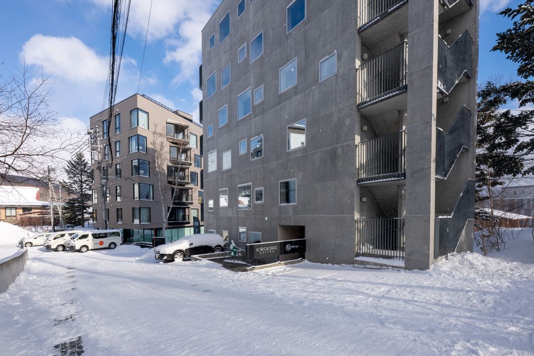 Commercial Space for Sale in Niseko Hirafu, Hokkaido - Thumbnail 3