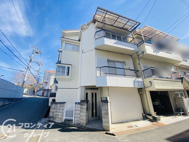 5LDK House in Shijonawate, Osaka | 119.06 sqm - Thumbnail 2