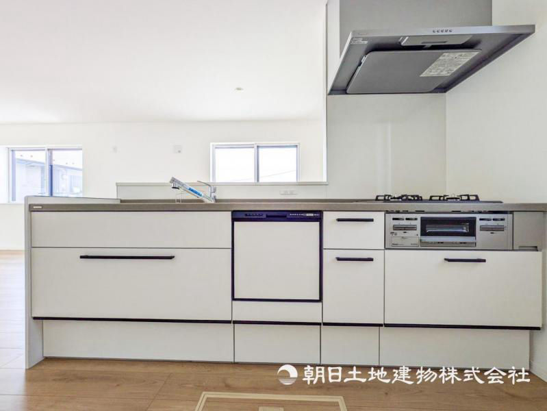 Modern 4LDK House Near Futamatagawa Station in Yokohama - Thumbnail 4