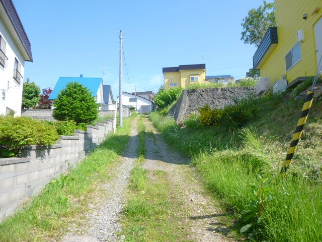 101 Tsubo Land Plot for Sale in Otaru, Hokkaido - Image 1