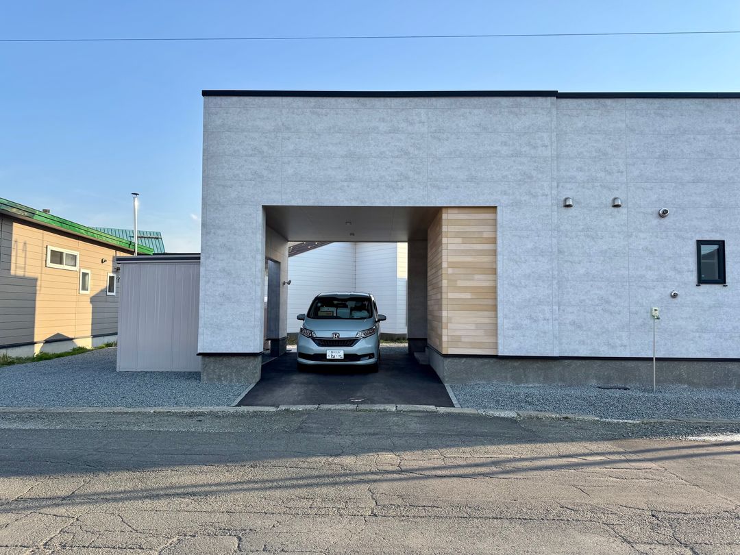 Modern 2-Bedroom House for Sale in Furano, Hokkaido - Thumbnail 4