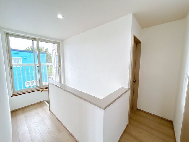 Renovated 4LDK House on Corner Lot in Minami-ku, Hokkaido - Thumbnail 4