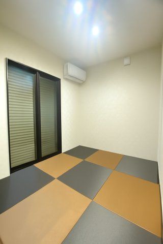 5LDK Modern House for Sale in Kumamoto Higashi Ward, Near Kenmumachi Station - Thumbnail 4