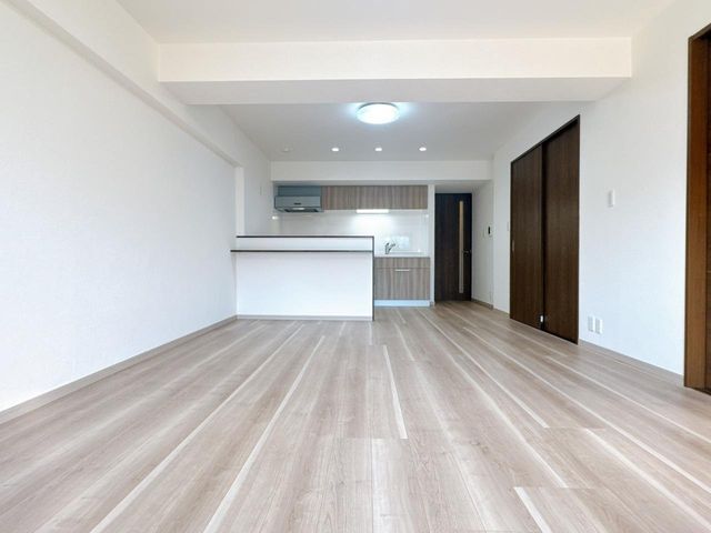 Renovated 3LDK Apartment for Sale in Usuki, Oita - Thumbnail 4