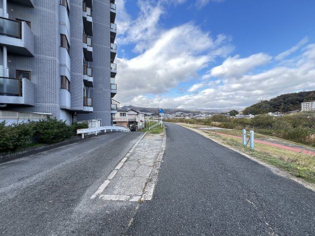 Orchid Oji 8F 3LDK Apartment for Sale in Oji Town, Nara - Thumbnail 2