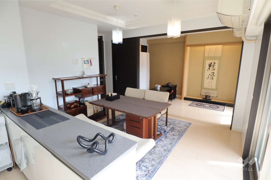1SLDK Apartment for Sale Near Sakaisuji-Hommachi Station, Osaka - Thumbnail 4