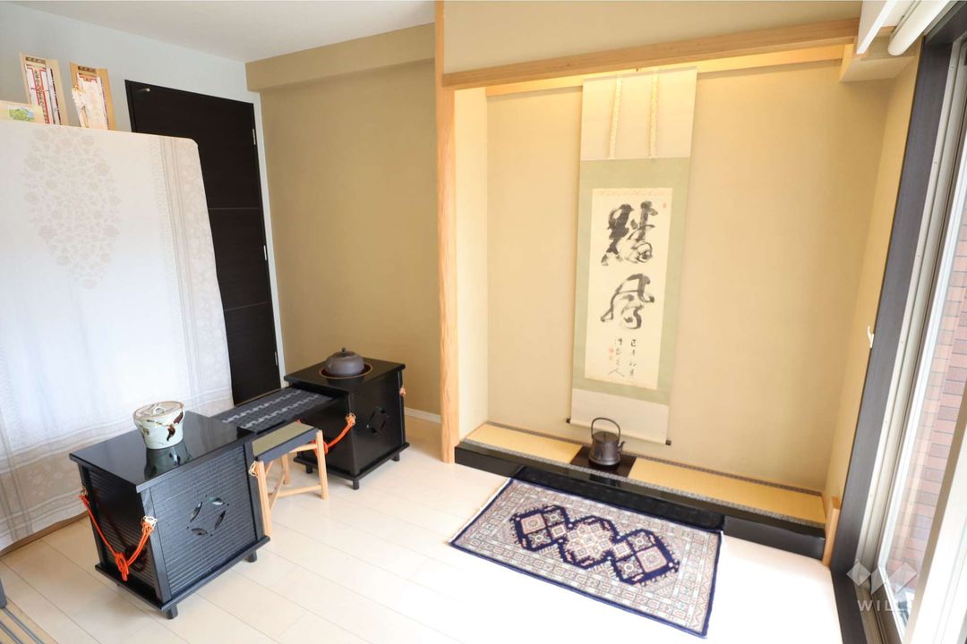 1SLDK Apartment for Sale Near Sakaisuji-Hommachi Station, Osaka - Thumbnail 2