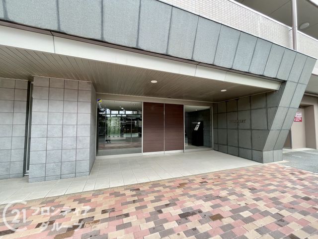 Renovated 3LDK Apartment for Sale in Tenri City, Nara - Thumbnail 3