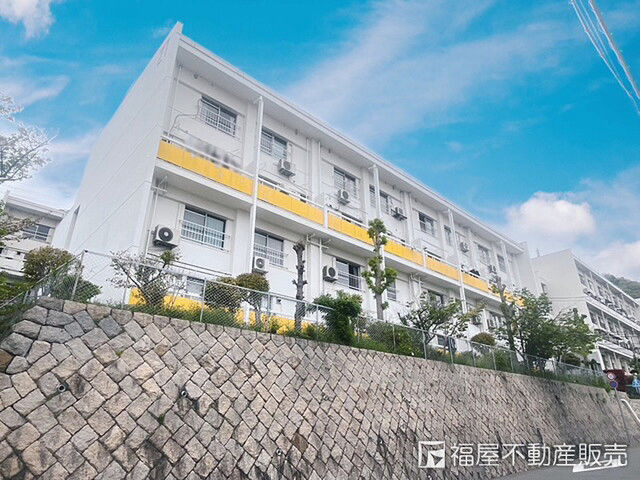 3DK Apartment in Kobe's Rokko Area - 55.04㎡ - Thumbnail 3