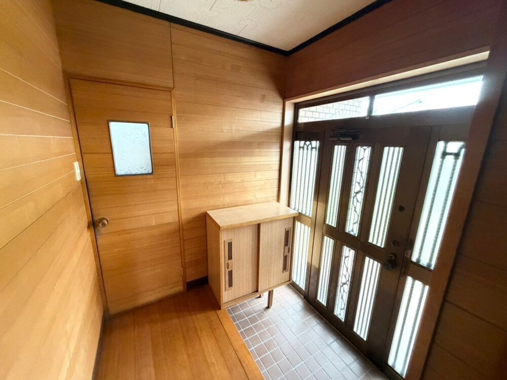 Mixed-Use 5DK Building for Sale in Ibara City, Okayama - Thumbnail 4