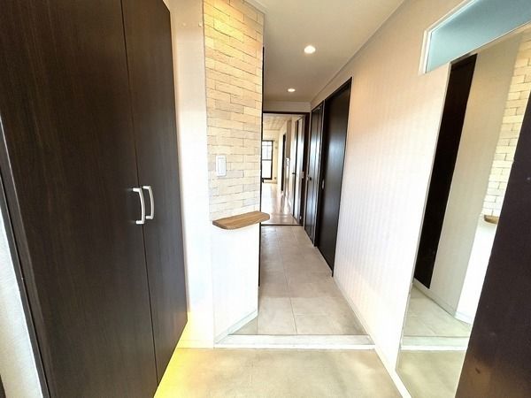 Lions Mansion Motoyamaminami 2LDK Apartment in Kobe - Thumbnail 4