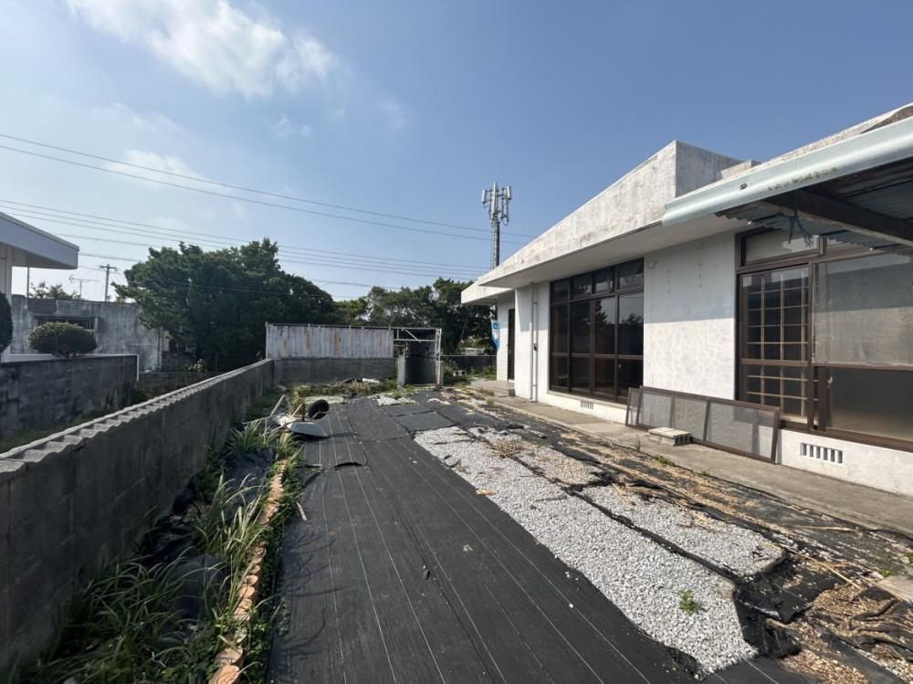 3LDK Single-Story House in Uruma with Garden - Thumbnail 2