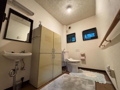 9LDK Family Home in Gifu with Large Garden and Mountain Views — Image 4, Gifu, Gifu