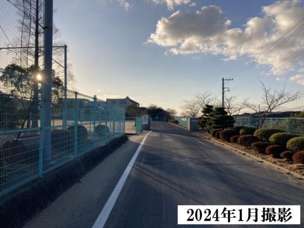 Corner Plot in Ube Asutopia 5-chome Development, Yamaguchi - Thumbnail 2