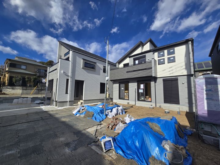 New House in Hiratsuka: Blooming Garden Denawa 10 Units for Sale - Thumbnail 3
