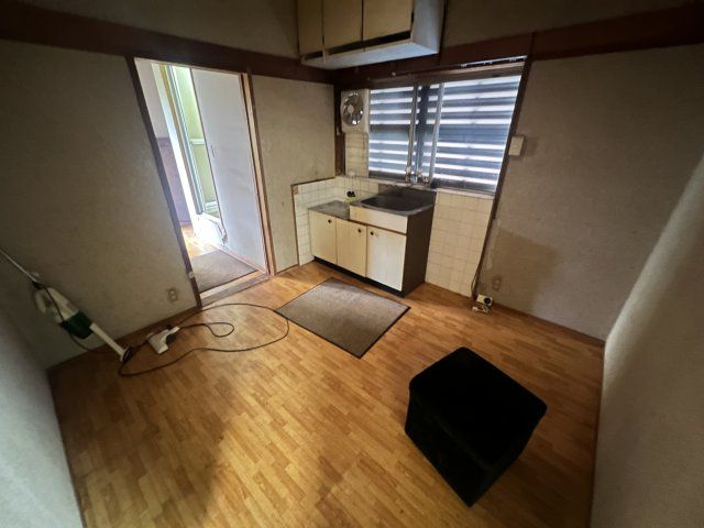 Spacious 3DK House in Wakayama City - Thumbnail 4