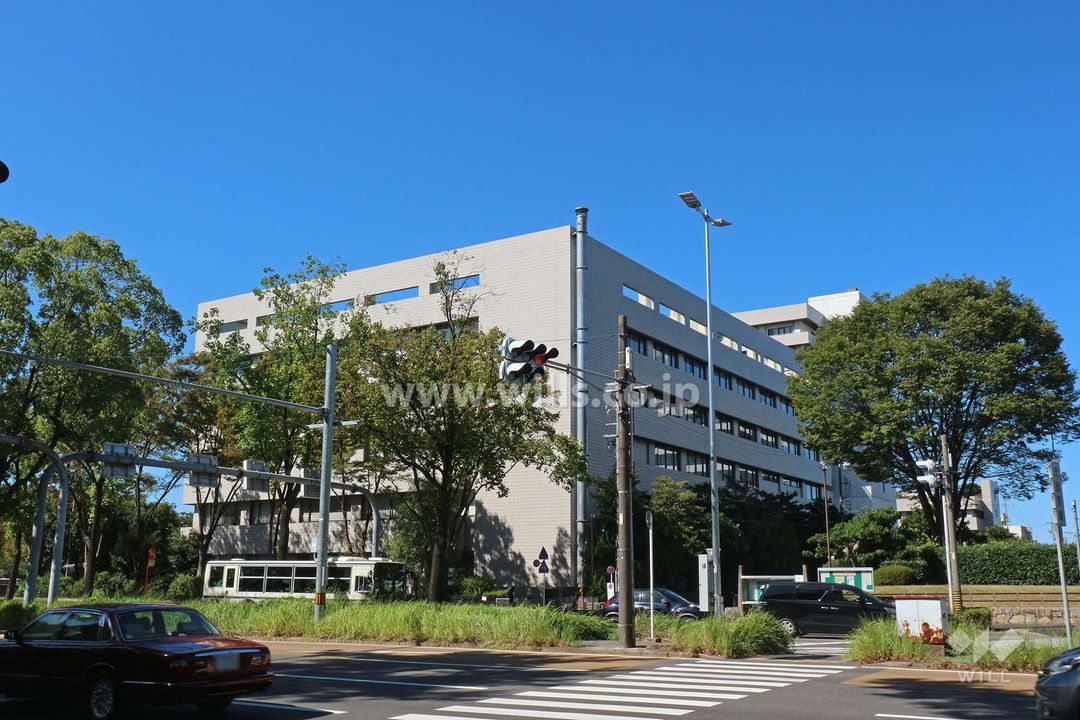 3LDK Apartment for Sale in Nagoya with Meijo Park Views - Thumbnail 4