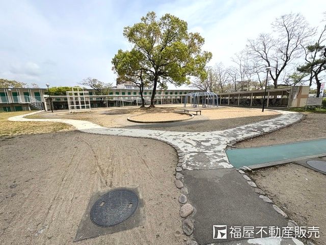 3DK Apartment for Sale in Kobe's Hyogo Ward - Thumbnail 3