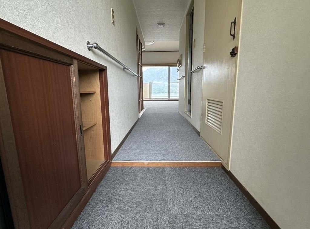 1LDK Apartment for Sale near Maesora Station, Hatsukaichi - Thumbnail 4