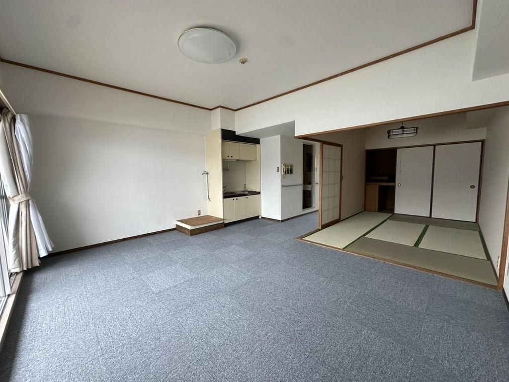 1LDK Apartment for Sale near Maesora Station, Hatsukaichi - Thumbnail 3