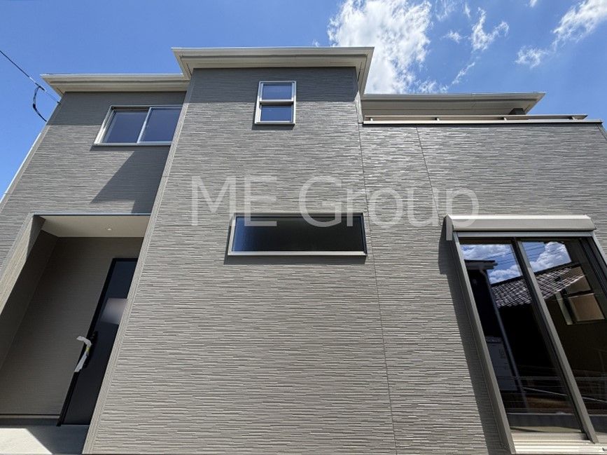 New 4LDK House for Sale in Ina Town, Saitama - Thumbnail 2