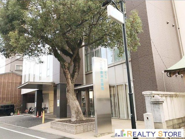 3LDK Apartment in Dazaifu with Auto-Lock Security - Image 1