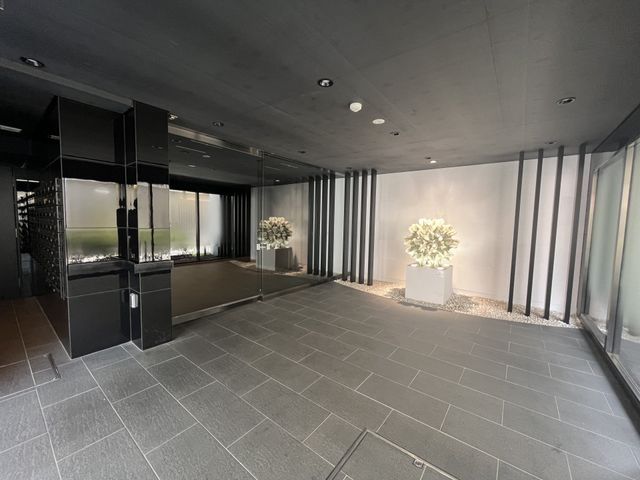 1K Apartment for Sale in Nakano, Tokyo - 25.51 sqm - Thumbnail 3