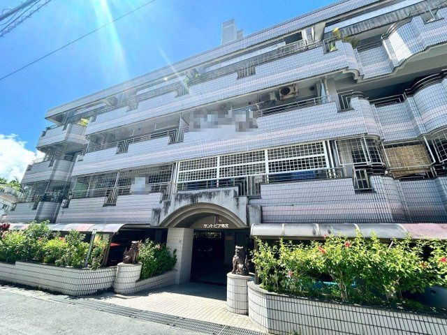 Santopia Yorumiya 3F: Renovated 2LDK Condo in Naha, Okinawa - Thumbnail 2