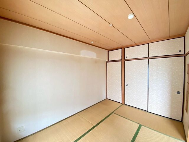 3LDK Apartment for Sale in Grand Palace Shimonoseki II - Thumbnail 3