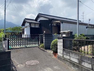 Spacious 5K House for Sale in Niihama's Hagi District — Image 1, Niihama, Ehime