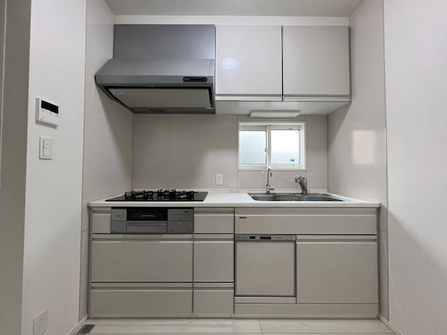 Spacious Two-House Property in Kanda, Fukuoka - Thumbnail 3