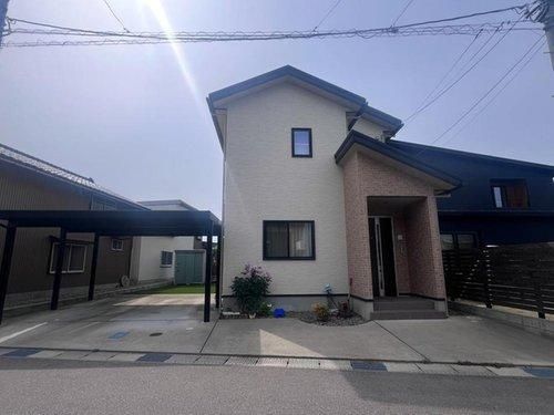 4LDK Detached House for Sale in Takaoka, Toyama 114.27sqm - Thumbnail 2