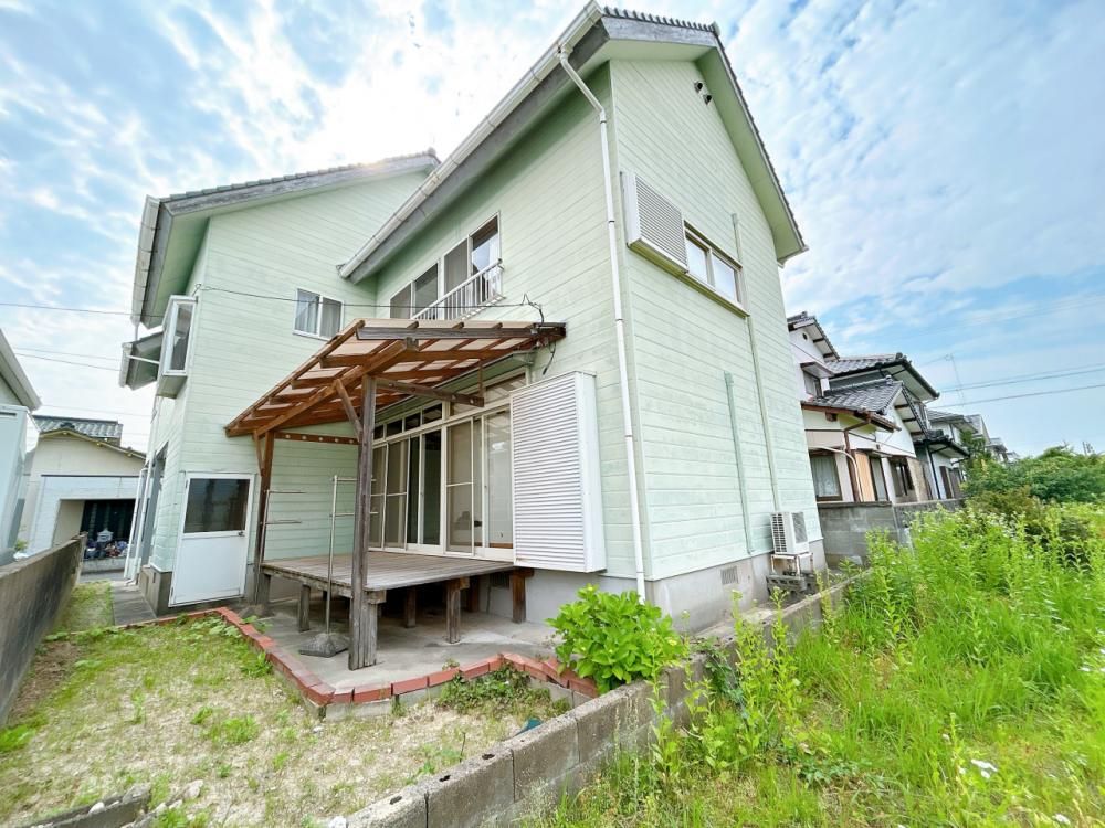 Renovated 4LDK House for Sale in Karatsu, Saga - Thumbnail 2