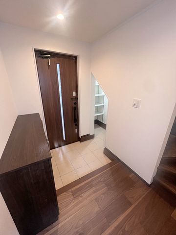 Modern 3LDK House for Sale in Sendai, Miyagi - 109 sqm - Thumbnail 3