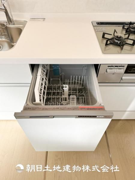 Renovated 3LDK house in Ebina with parking - Thumbnail 3