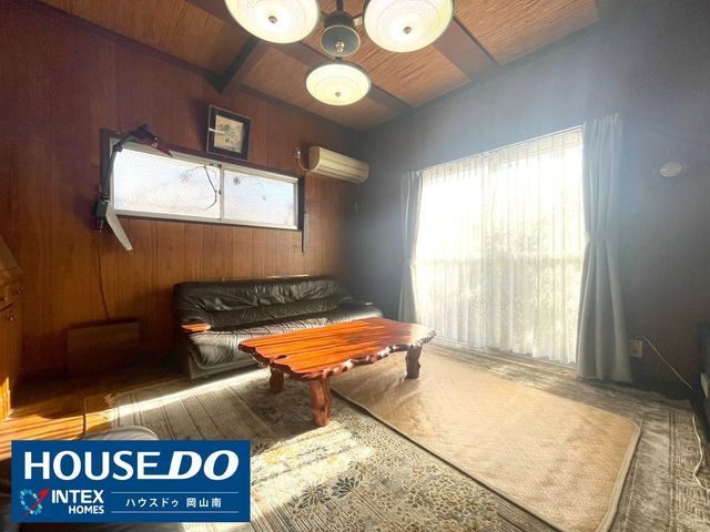 5DK House in Okayama's Nanki District with 2 Parking Spaces - Thumbnail 2