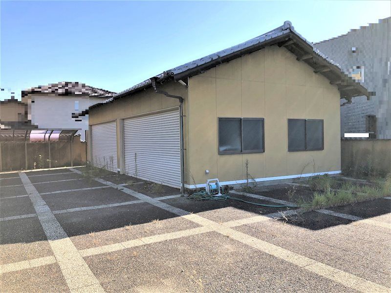 10SDK House with 1683.8 sqm Land in Yokkaichi, Mie - Image 1