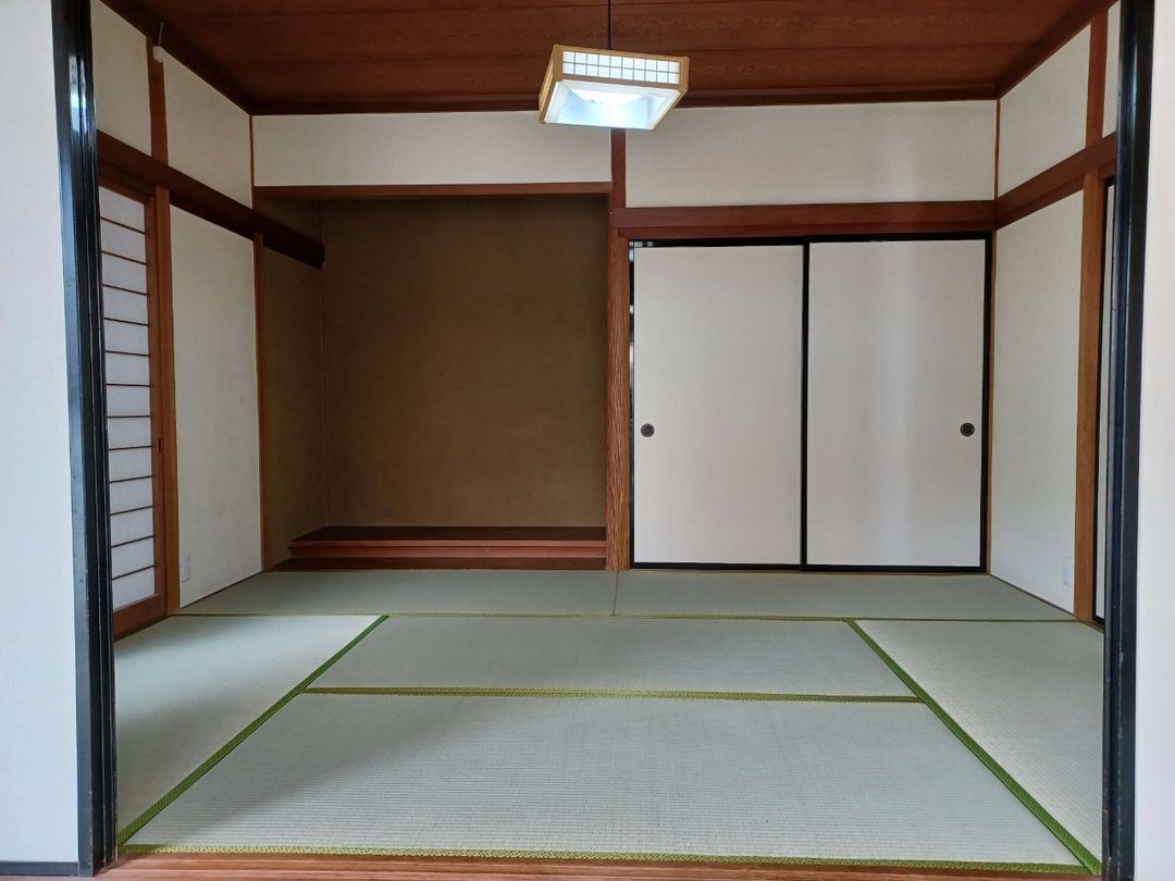 Refurbished 4DK House for Rent in Unnan City Center - Thumbnail 2
