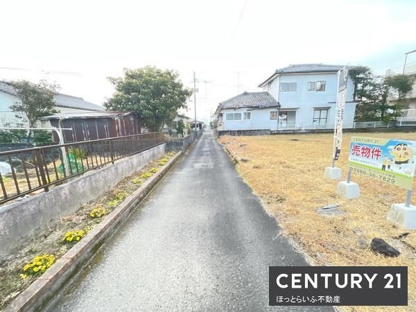 Spacious Residential Land Plot for Sale in Miyakonojo, Miyazaki - Thumbnail 2