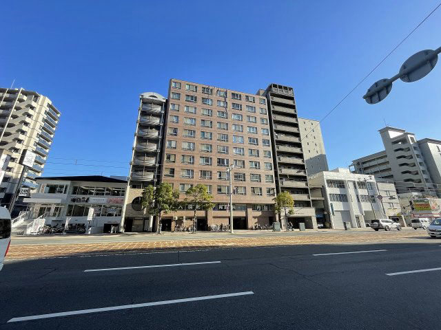 2DK Apartment in Hiroshima Naka Ward - 980万円 - Thumbnail 4