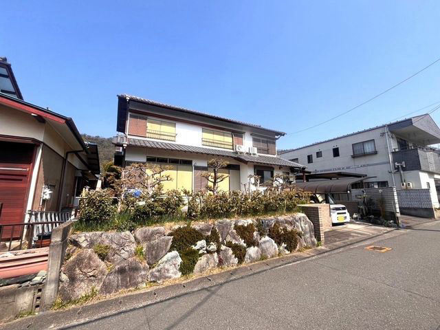 4SLDK House in Gifu City with 133㎡ Floor Space - Thumbnail 2