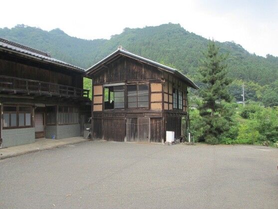 Traditional Kominka with Kura Storehouse in Shimonita, Gunma - Thumbnail 2